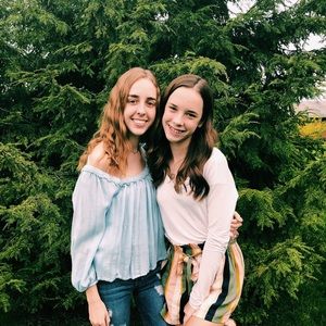 Meet your Posher, Maeve